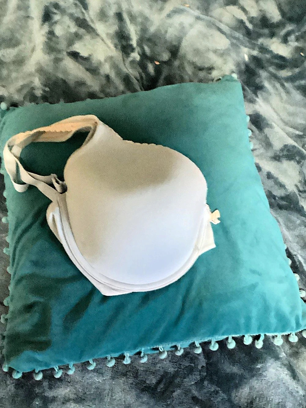 White Bra - Picture 3 of 7
